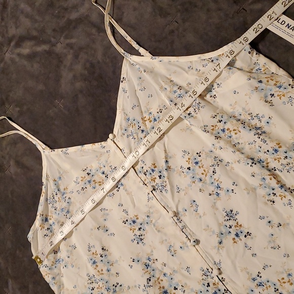 NWT Old Navy floral shirt - Picture 2 of 6